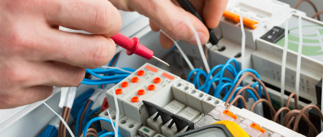 Impianti Elettrici e Industriali Omega Di Ferrua Renato Giaveno · Foto 5
